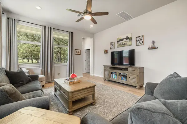 1100 Deer Rim RD, Leander, TX 78641