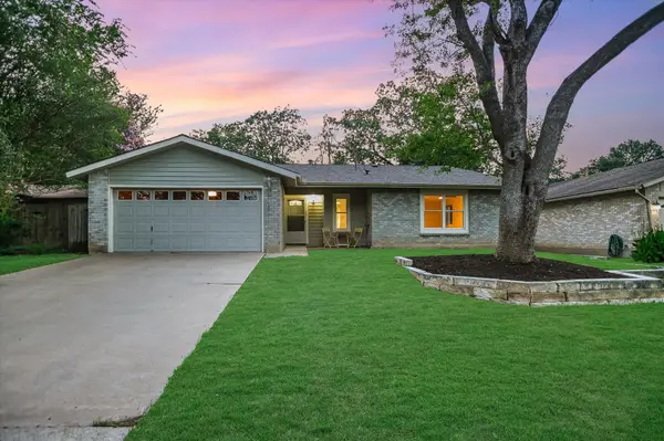 6906 Moonmont DR, Austin, TX 78745