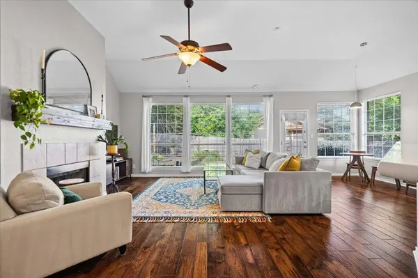 1713 Ender CV, Austin, TX 78727