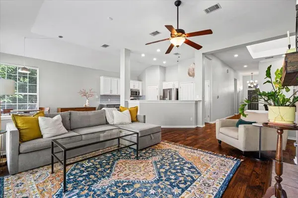 1713 Ender CV, Austin, TX 78727