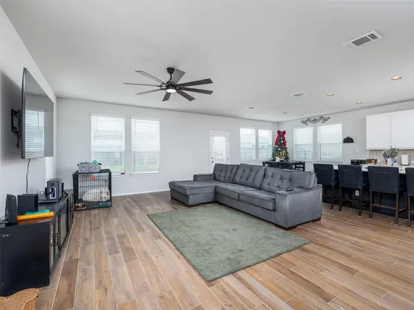 121 Graver ST, Georgetown, TX 78626