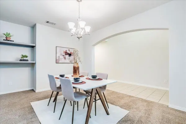 634 Blossom Valley STRM, Buda, TX 78610