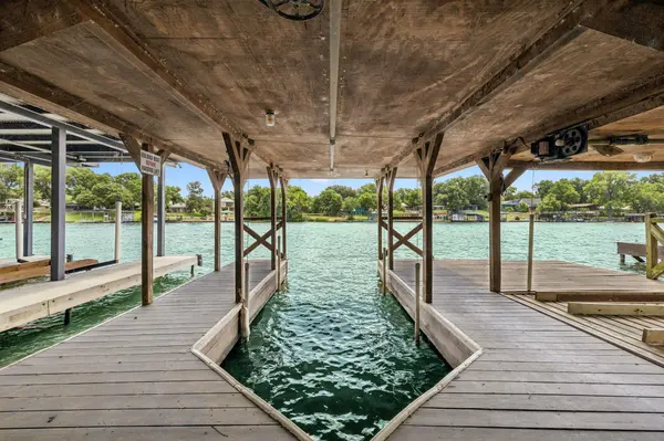2632 Williams Lakeshore DR, Kingsland, TX 78639