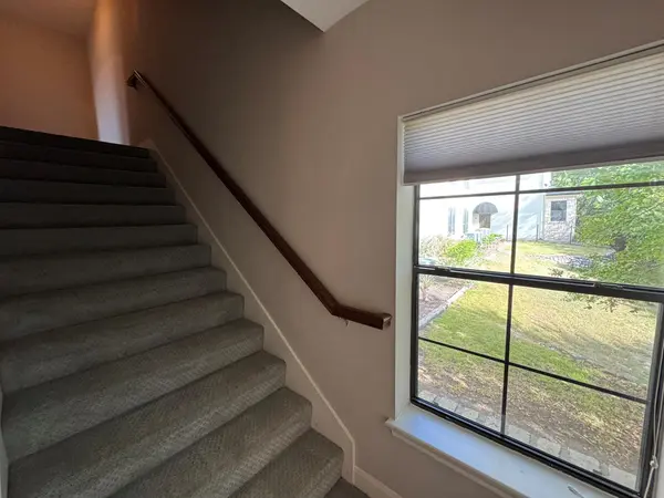 7701 Rialto BLVD #125, Austin, TX 78735