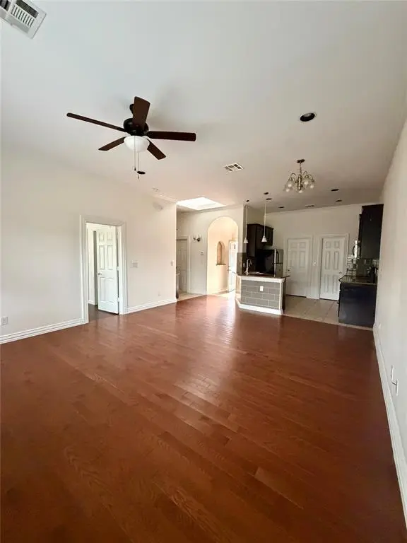 398 Mesa DR #D, Del Valle, TX 78617