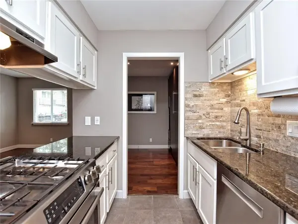 4209 Burnet RD #101, Austin, TX 78756