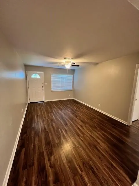 6302 Chesterfield Ave, Austin, TX 78752