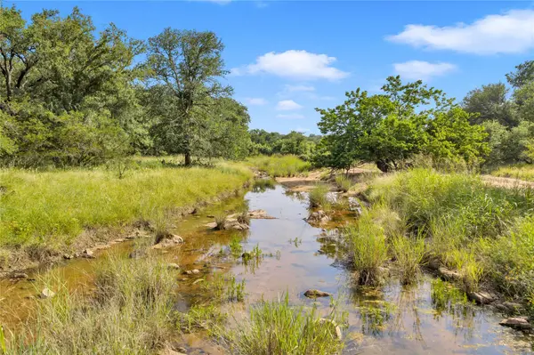 627 Ranch Road 2323, Llano, TX 78643