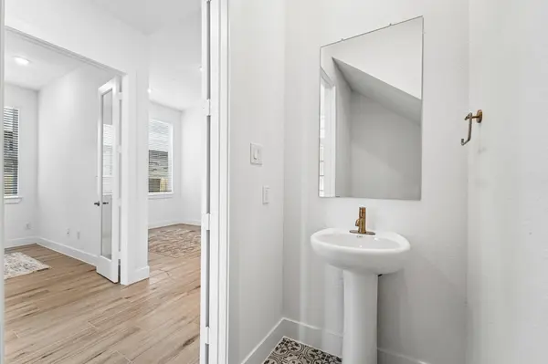 112 Monza BND, Liberty Hill, TX 78642