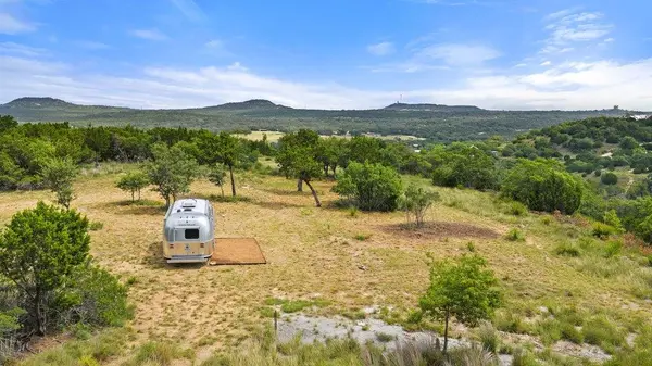 2126 Hidden Valley Ranch RD, Johnson City, TX 78636