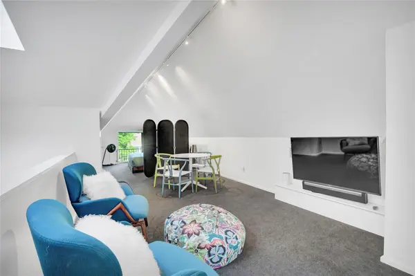 52 Waller ST #A, Austin, TX 78702