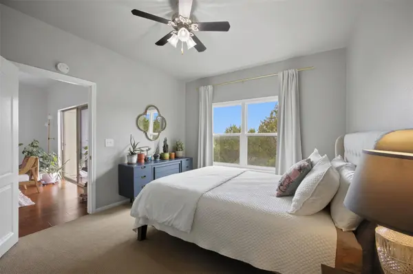 6000 Shepherd Mountain CV #304, Austin, TX 78730