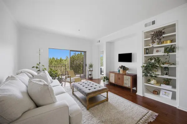 6000 Shepherd Mountain CV #304, Austin, TX 78730