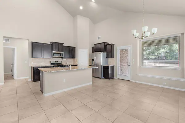 2437 Lyla LN, Leander, TX 78641