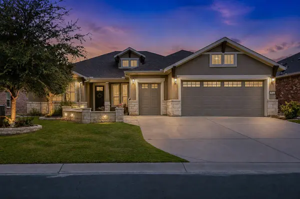402 Old Blue Mountain LN, Georgetown, TX 78633