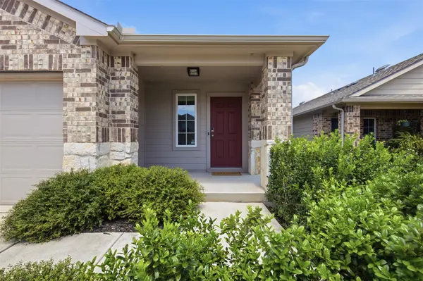14016 Ballast DR, Elgin, TX 78621