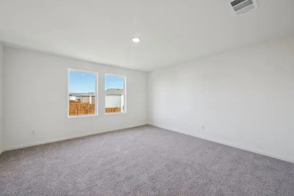 540 Old Western PASS, Jarrell, TX 76537
