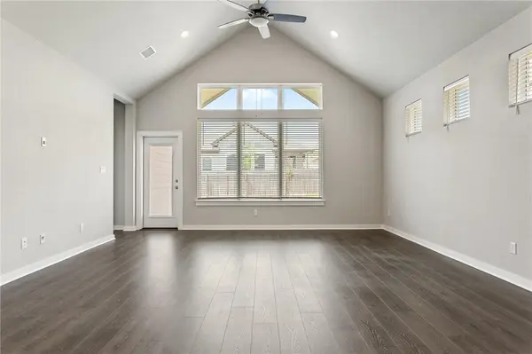 216 Upland DR, Georgetown, TX 78628