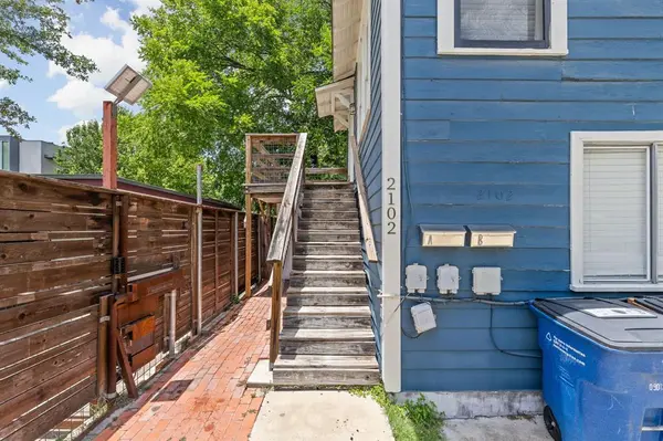 2102 Brackenridge ST #B, Austin, TX 78704
