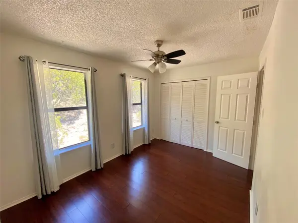 21461 Coyote TRL #4, Lago Vista, TX 78645
