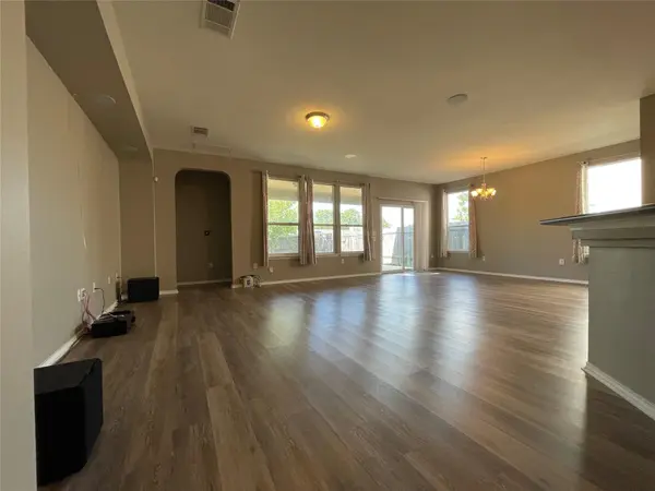 6808 Ondantra BND, Austin, TX 78744