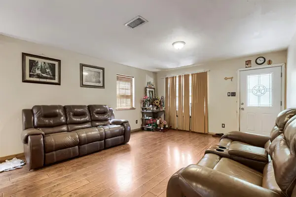 5401 County Road 200, Liberty Hill, TX 78642