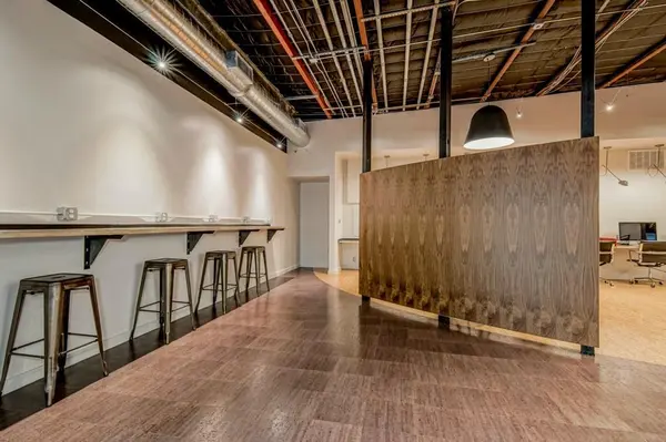 3001-100c S Lamar BLVD S #100-c, Austin, TX 78704