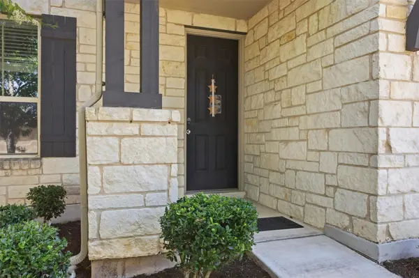212 Russet TRL, Georgetown, TX 78628