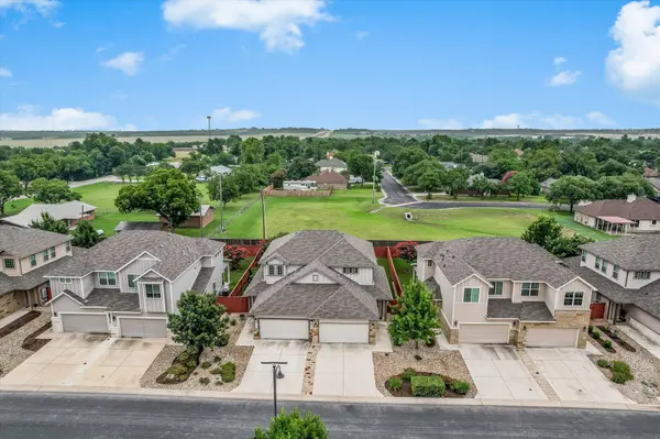 528 High Tech DR, Georgetown, TX 78626