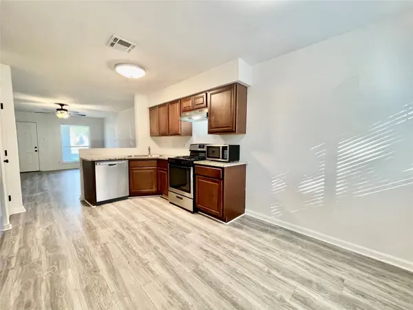 312 W William Cannon DR #A & B, Austin, TX 78745