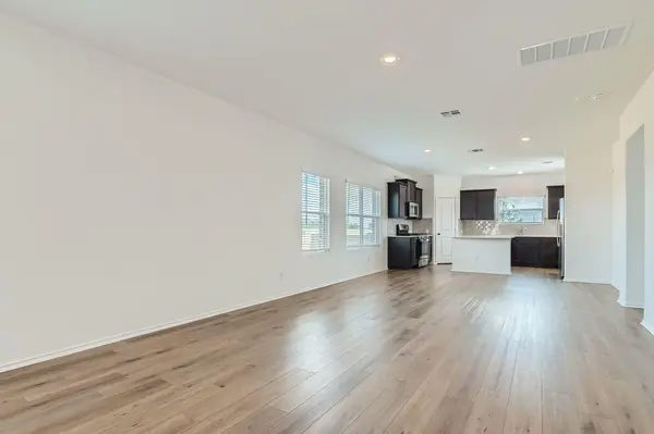 310 Milliner Loop, Hutto, TX 78634