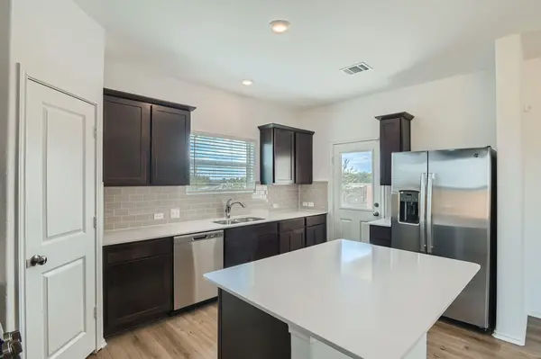 310 Milliner Loop, Hutto, TX 78634