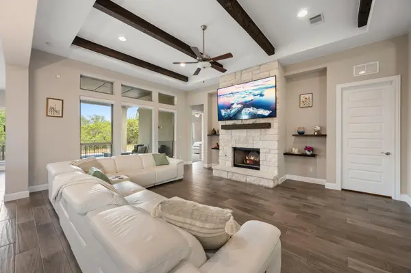 6705 Liberty Grotto CT, Jonestown, TX 78645