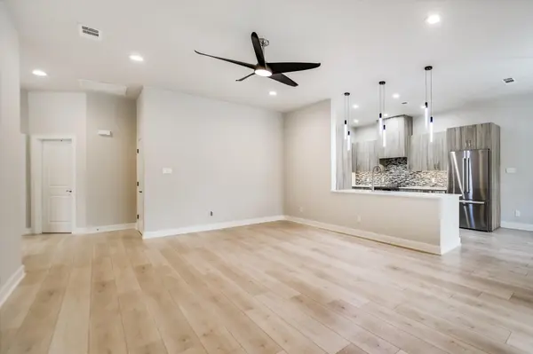 416 Hi CIR W #B, Horseshoe Bay, TX 78657