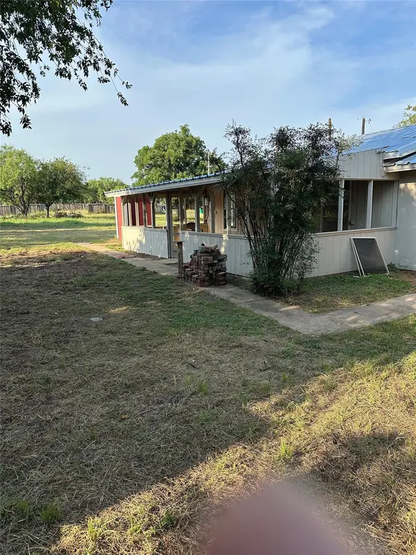 845 Aspen LN, Cottonwood Shores, TX 78657