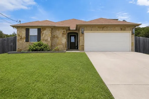 714 Newport DR, Spicewood, TX 78669