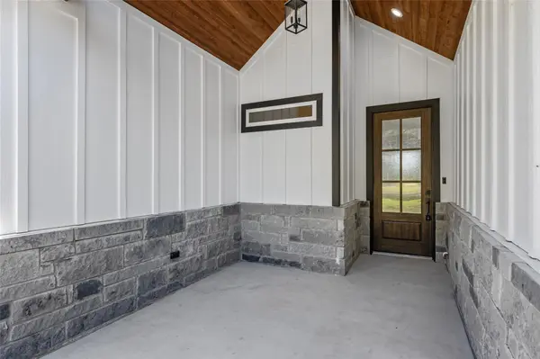 111 Kukui CT, Bastrop, TX 78602