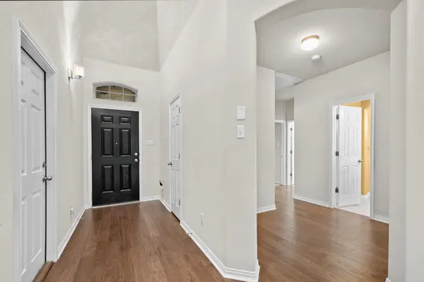 228 Mandana ST, Leander, TX 78641