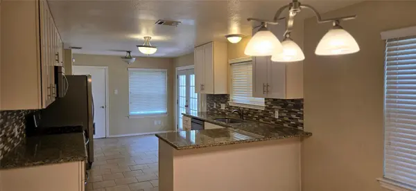 2800 Norfolk DR, Austin, TX 78745