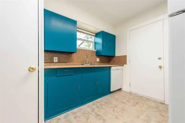 1013 E 10th ST, Austin, TX 78702
