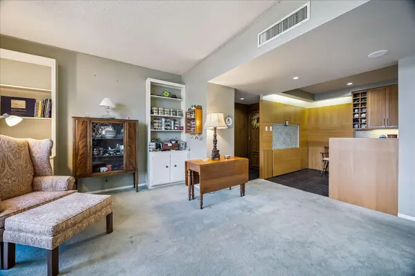 1801 Lavaca ST #4K, Austin, TX 78701