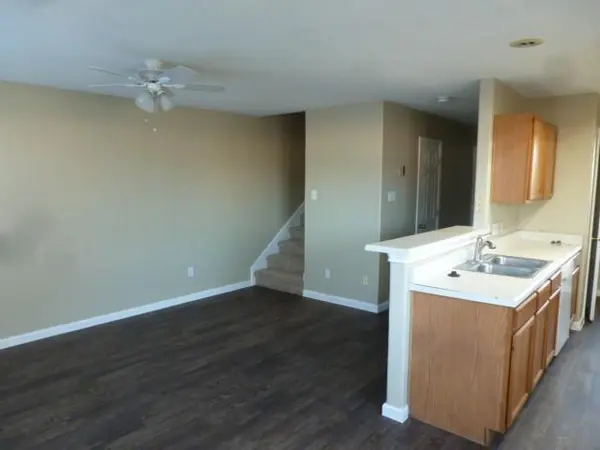 2867 Southampton WAY #B, Round Rock, TX 78664