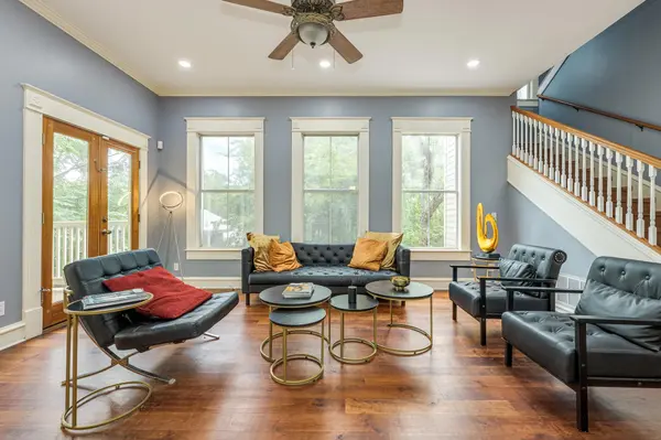 1153 San Bernard ST, Austin, TX 78702