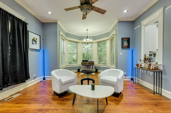 1153 San Bernard ST, Austin, TX 78702