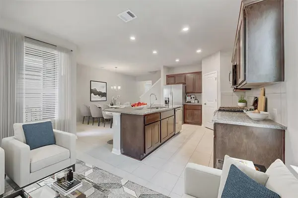 305 Toddy WAY, Leander, TX 78641