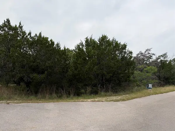 21479 Lakefront DR, Lago Vista, TX 78645