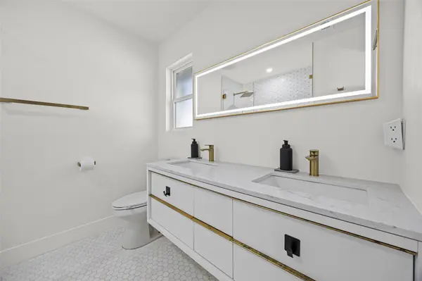 7404 Gunnison PASS, Austin, TX 78724