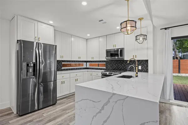 7404 Gunnison PASS, Austin, TX 78724