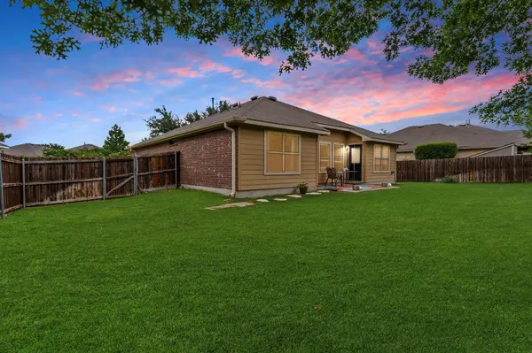 150 Breccia CV, Buda, TX 78610