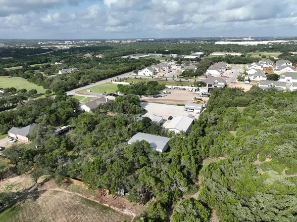 102 CR 180, Leander, TX 78641